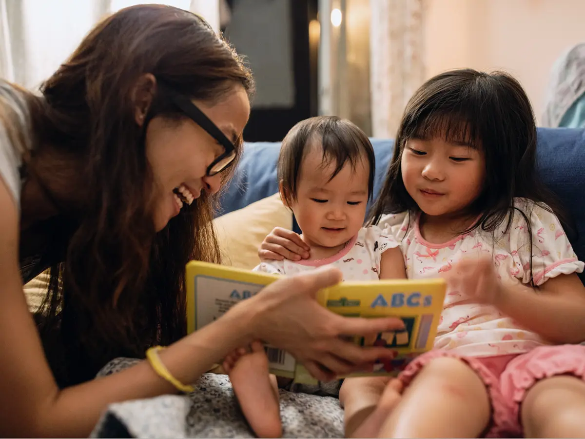Read more about the article From Toddlers to Seniors: The Timeless Benefits of Reading